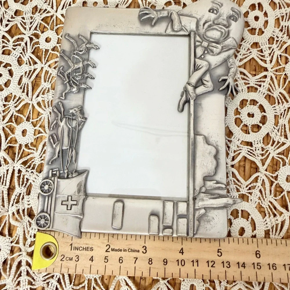 Vintage Humpty Dumpty Pewter Tone Metal Picture Frame Nursery Rhyme 3.5x5